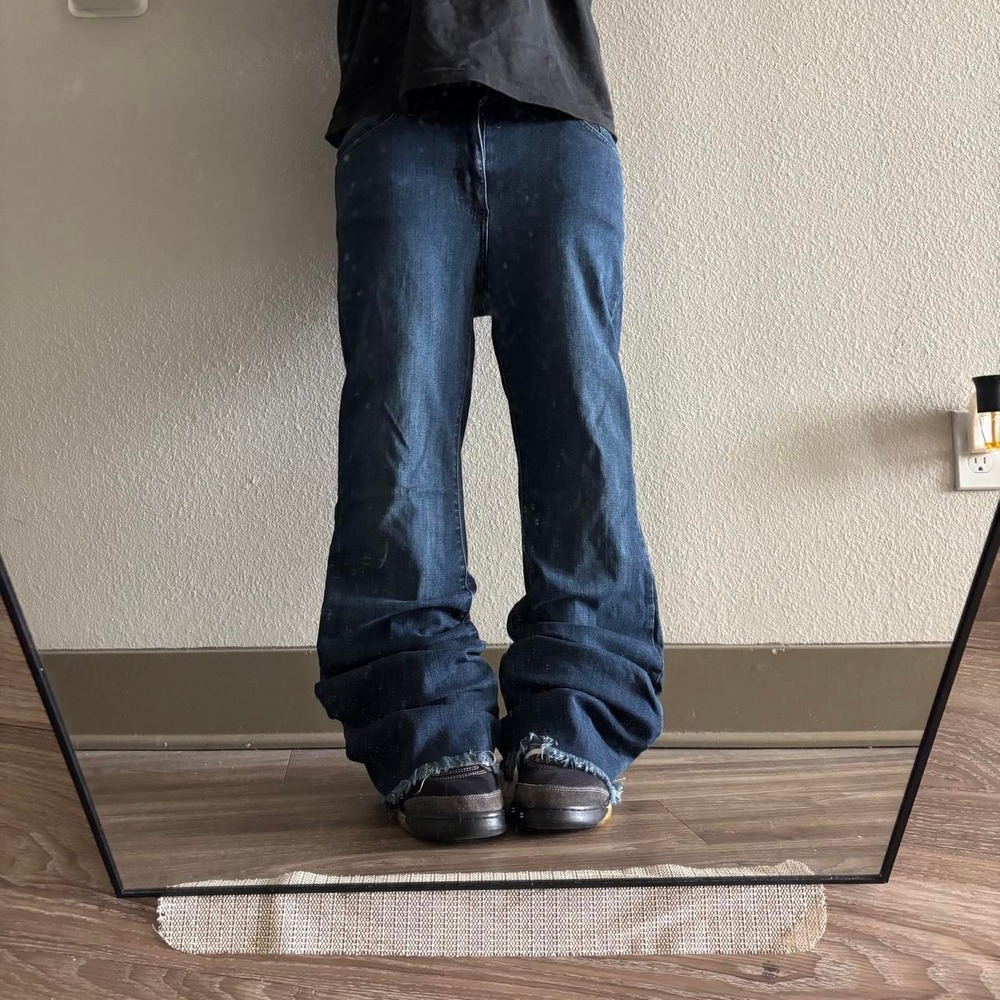 Vintage Y2K/2000s Grunge Dark Wash Flare Denim Jeans! 31x31